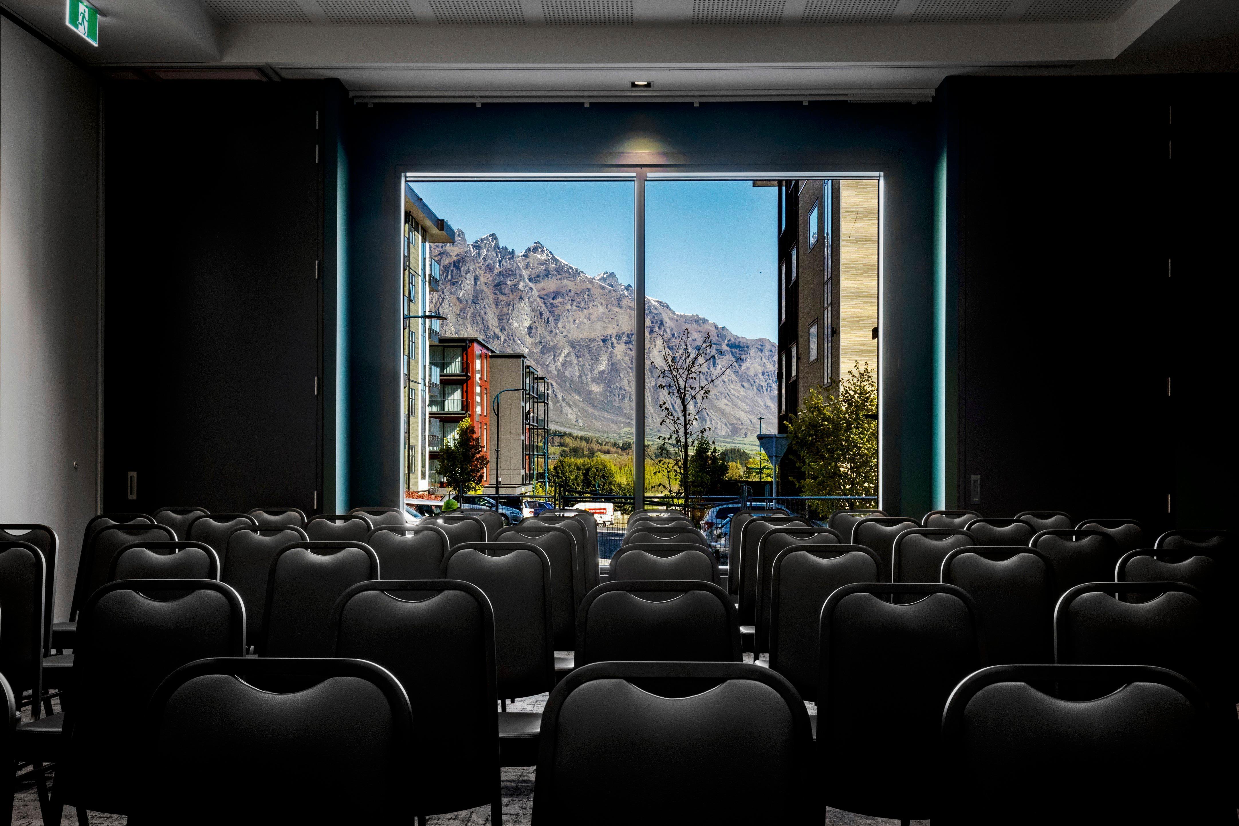 Holiday Inn Queenstown Remarkables Park Dış mekan fotoğraf